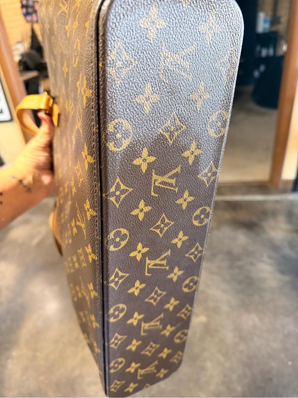 Louis Vuitton Monogram Canvas Tote in Brown with Tan Straps - Picture 7 of 11